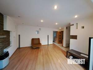 3-к квартира, вторичка, 80м2, 1/9 этаж