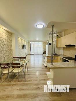 2-к квартира, вторичка, 67м2, 1/5 этаж