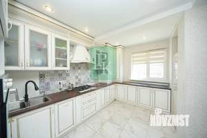 4-к квартира, вторичка, 121м2, 1/5 этаж